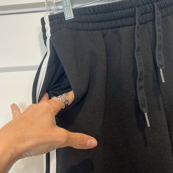 Adidas Black Track Pants with White Stripes size large. In excellent condition! - Picture 5 of 7